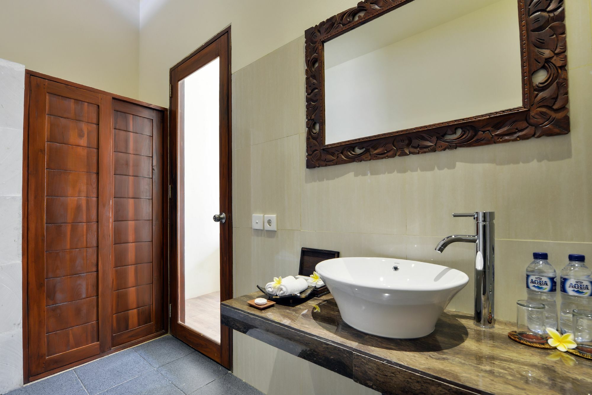 Yoga Ubud Private Pool Villa ภายนอก รูปภาพ
